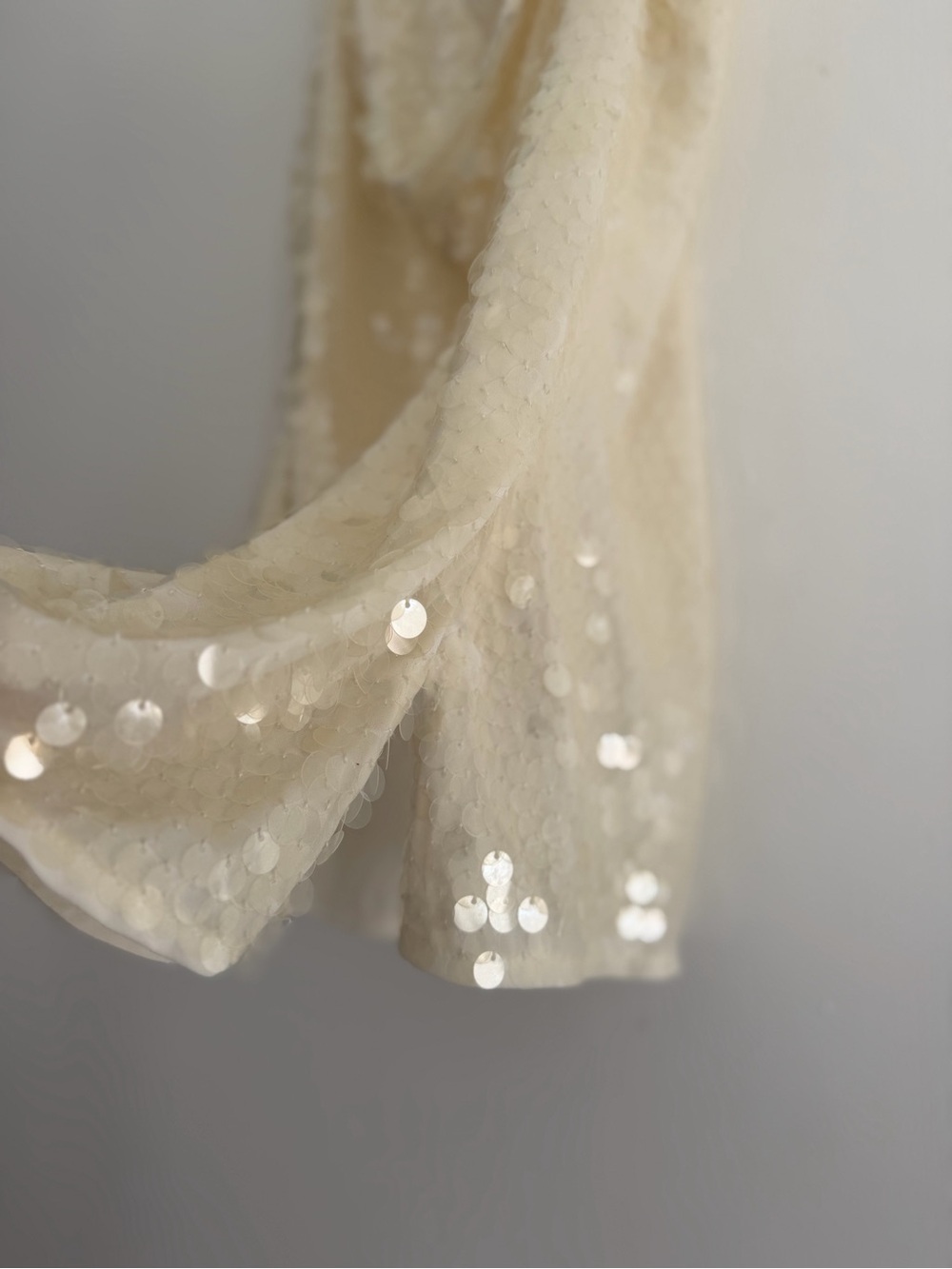 BCBGMaxAzria Cream Sequin Halter Camisole - Picture 4 of 6